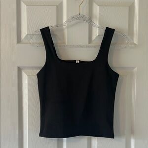 EBB & FLOW Black Women's Crop Athletic Tank Top With Built-In Bra